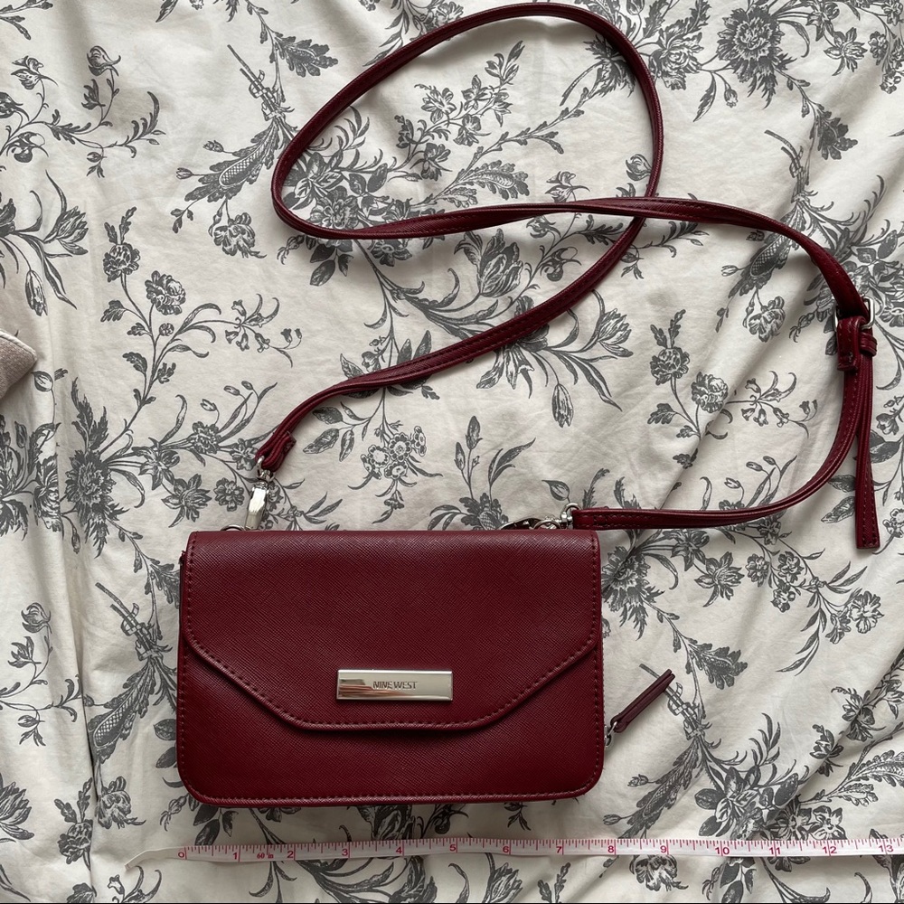 beautiful wine red detachable bag